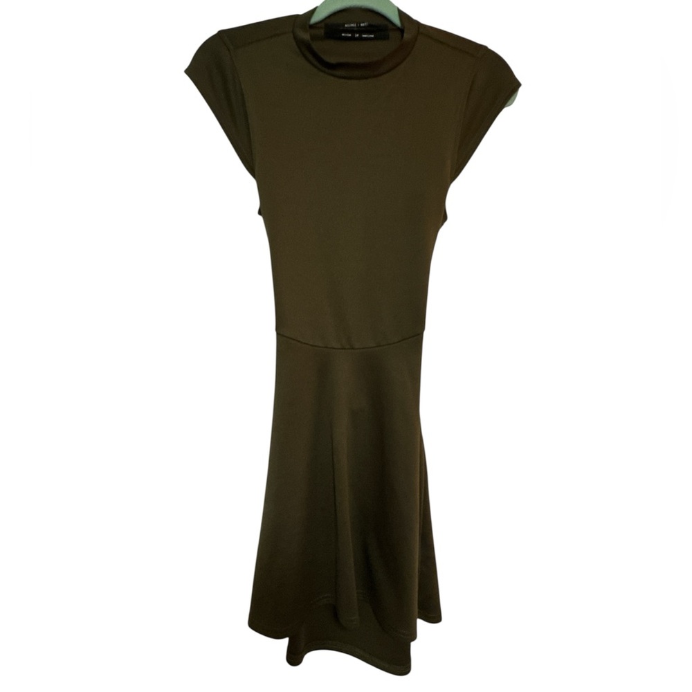 Open-Back Mini Dress | UO - Picture 4 of 5
